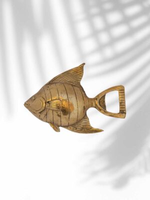 mahe-homeware-brass-opener-goldfish-otwieracz-do-butelek-zlota-rybka-01