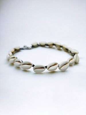 choker-z-czarnym-sznurkiem-MS-GM-PK-NSZ-NAT-01