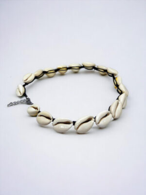 naszyjnik-z-muszelek-CS-MM-NSZ-BL-01